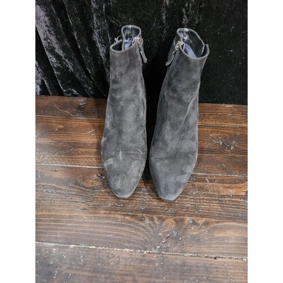 EUC Aquatalia Daniella Black Suede Bootie/Sz. 9.5 - Picture 6 of 9